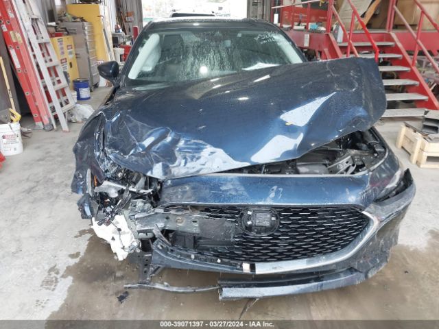 3MZBPAEM1LM116036 Mazda Mazda3 Premium Package