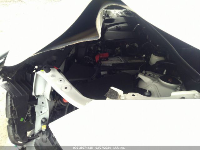 2T3F1RFV0MC165323 Toyota RAV4 LE