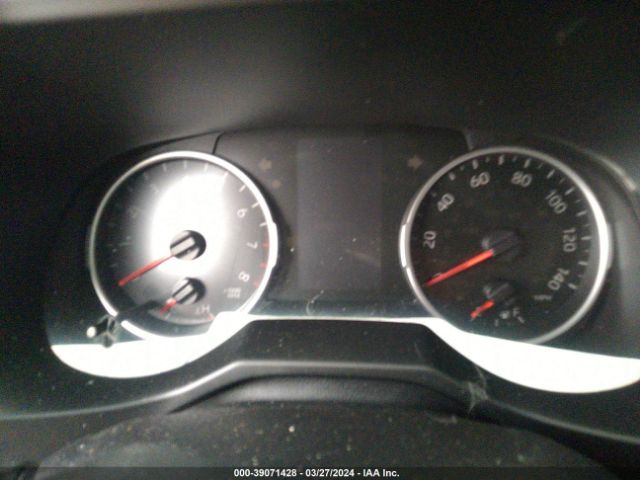 2T3F1RFV0MC165323 Toyota RAV4 LE