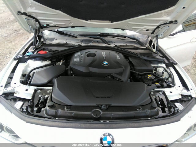 WBA8D9G55JNU70863 BMW 330i Xdrive