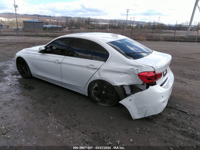 WBA8D9G55JNU70863 BMW 330i Xdrive
