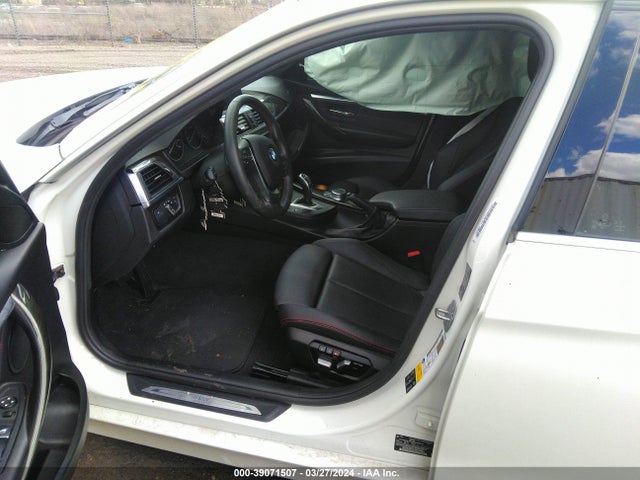 WBA8D9G55JNU70863 BMW 330i Xdrive