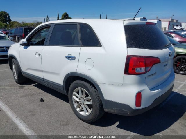 5XYKT3A62FG643067 KIA SORENTO LX