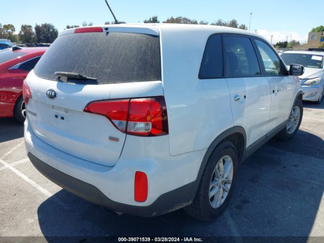 5XYKT3A62FG643067 KIA SORENTO LX