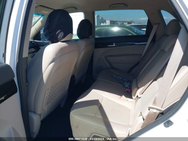 5XYKT3A62FG643067 KIA SORENTO LX