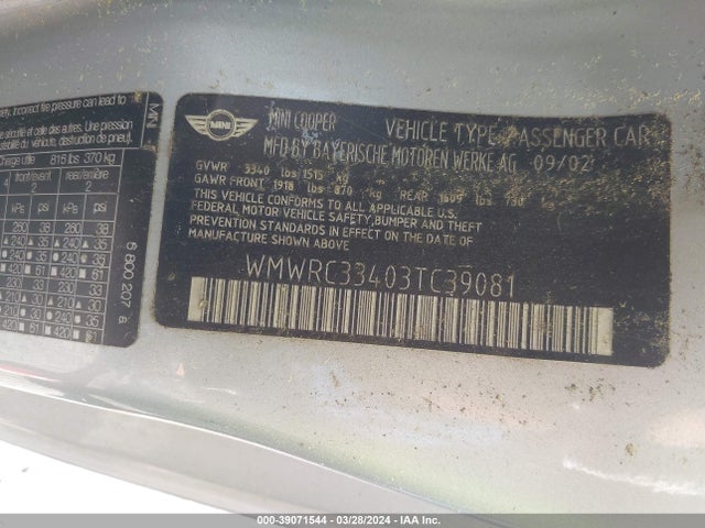 2003 MINI COOPER WMWRC33403TC39081 Photo 8