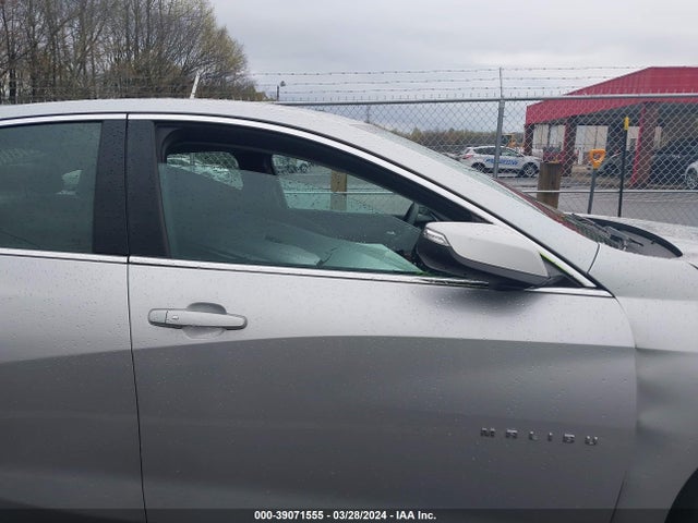 Chevrolet MALIBU LT 2018 1G1ZD5ST5JF179112 Image 14