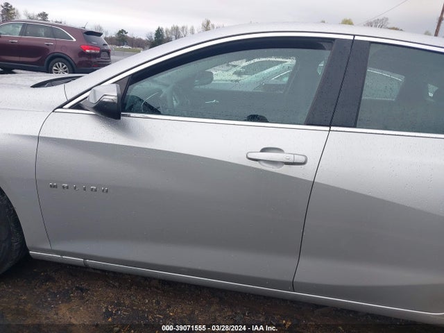 Chevrolet MALIBU LT 2018 1G1ZD5ST5JF179112 Image 15
