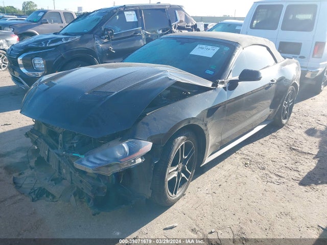 Ford Mustang Ecoboost Premium 2019 1FATP8UH1K5161542 Image 2