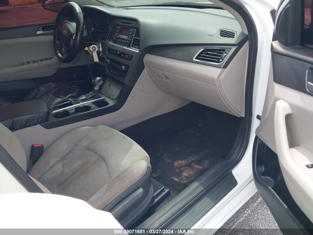 Hyundai Sonata 2017 5NPE24AF1HH547836 Image 5