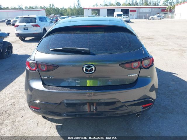 JM1BPAKL7M1315573 Mazda Mazda3 Select