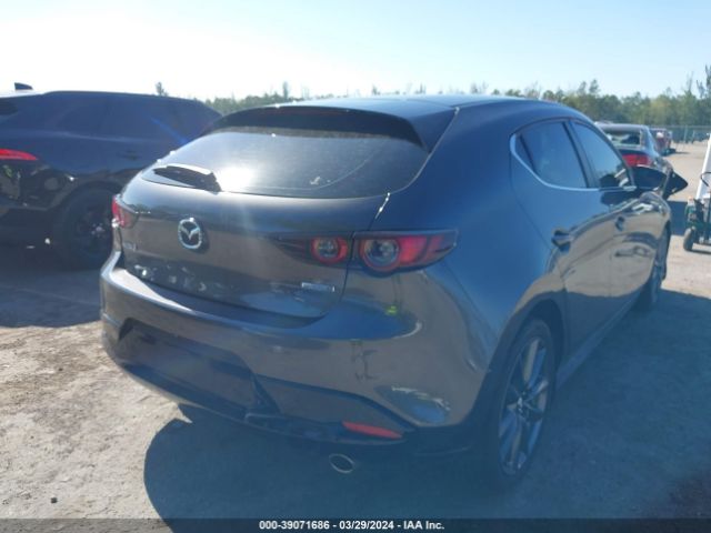 JM1BPAKL7M1315573 Mazda Mazda3 Select