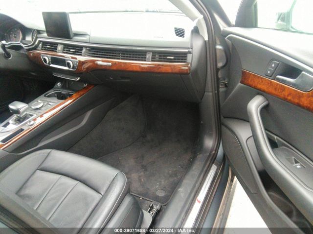 WAUDNAF42KN020045 Audi A4 45 Premium