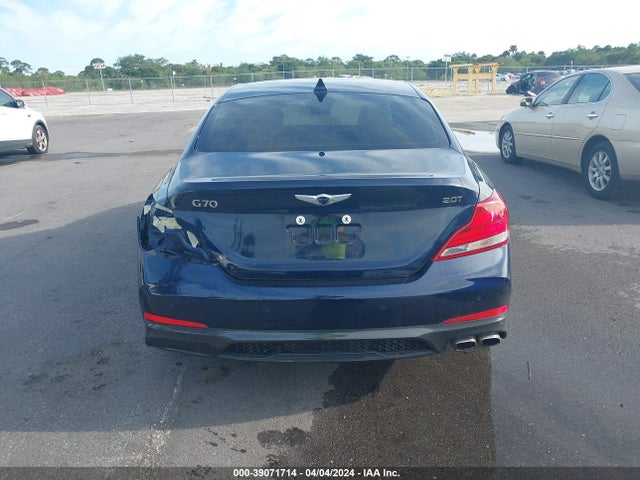Genesis G70 2.0t Rwd 2020 KMTG34LA0LU047741 Image 17