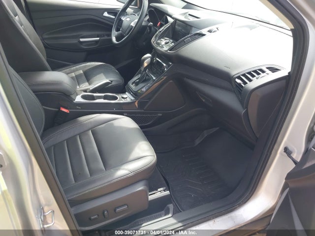 Ford Escape Titanium 2016 1FMCU0J95GUA81557 Image 5