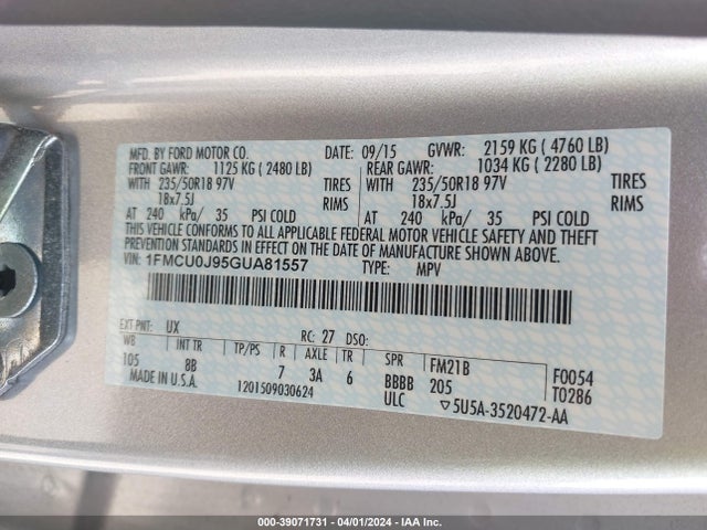 Ford Escape Titanium 2016 1FMCU0J95GUA81557 Image 9