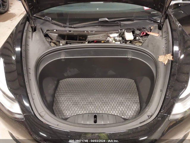 2018 TESLA MODEL 3 5YJ3E1EA9JF157325 Photo 9