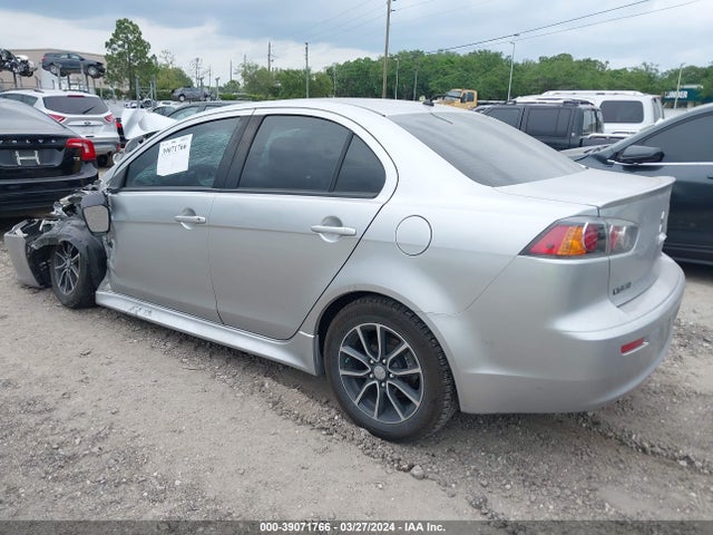 JA32U2FUXHU000710 Mitsubishi LANCER ES