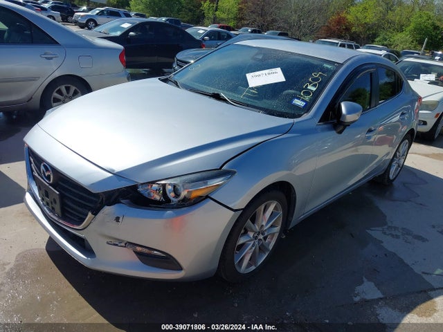 Mazda Mazda3 Touring 2017 3MZBN1V7XHM140309 Image 2