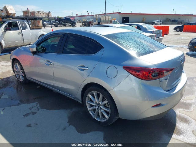 Mazda Mazda3 Touring 2017 3MZBN1V7XHM140309 Image 3