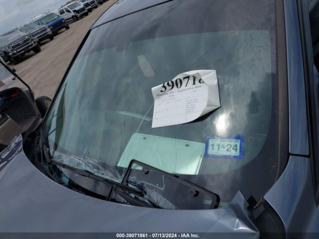 WBA3B1G59FNT04743 BMW 320i