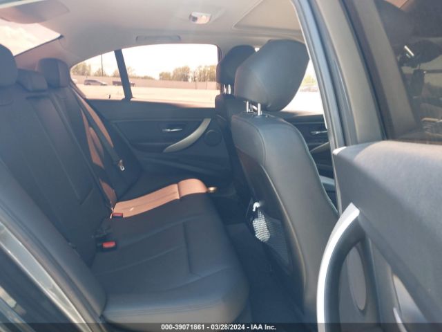 WBA3B1G59FNT04743 BMW 320i