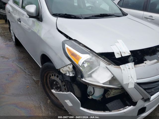 3N1CN7AP2HL808645 Nissan Versa 1.6 S