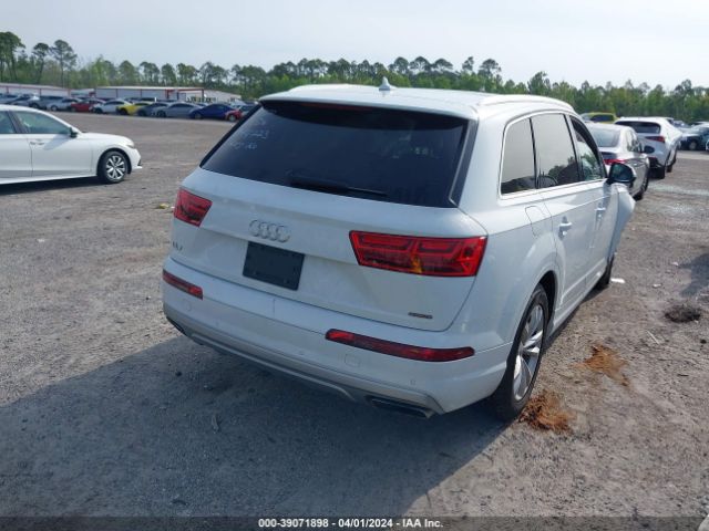 WA1AHAF79KD044723 Audi Q7 45 Premium