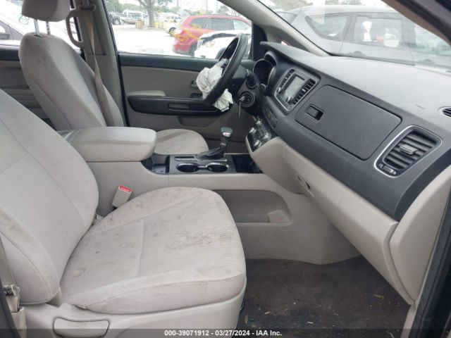 KNDMA5C17K6509485 KIA Sedona L