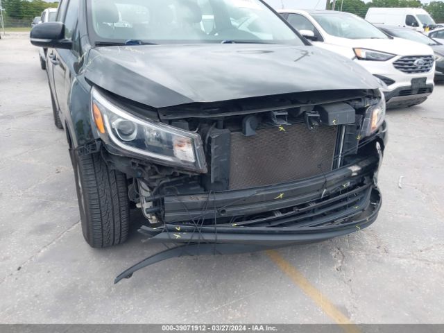 KNDMA5C17K6509485 KIA Sedona L