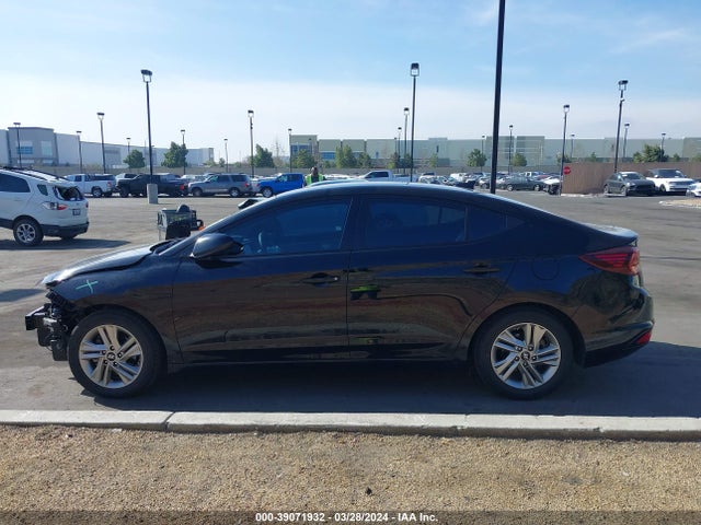 Hyundai ELANTRA SEL 2019 5NPD84LF5KH450265 Image 15