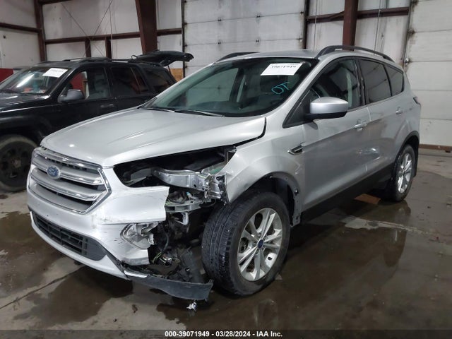 Ford ESCAPE SE 2017 1FMCU9GD1HUE36211 Image 2