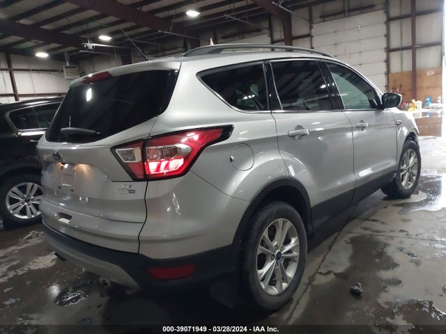 Ford ESCAPE SE 2017 1FMCU9GD1HUE36211 Image 4