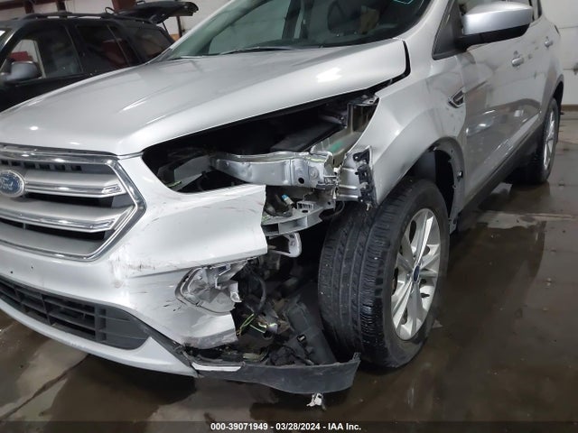 Ford ESCAPE SE 2017 1FMCU9GD1HUE36211 Image 6
