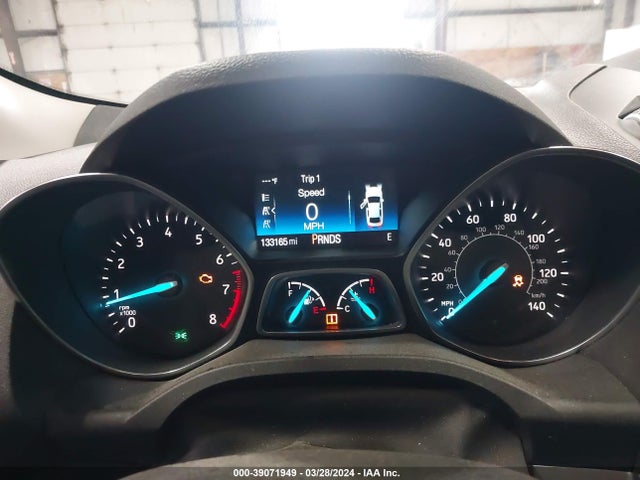 Ford ESCAPE SE 2017 1FMCU9GD1HUE36211 Image 7