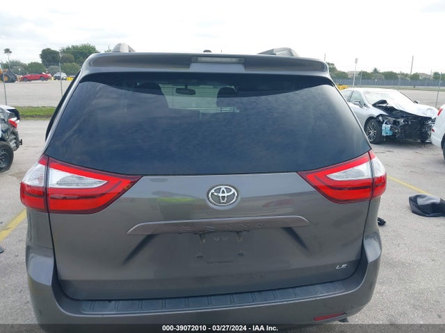 Toyota Sienna Le 8 Passenger 2017 5TDKZ3DC7HS792015 Image 16