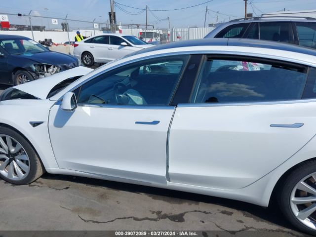 5YJ3E1EA6JF062365 Tesla Model 3 Long Range/mid Range