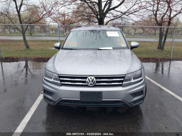 3VV2B7AXXLM045439 Volkswagen Tiguan 2.0t Se/2.0t Se R-line Black/2.0t Sel