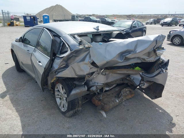 Chrysler 200 Limited Platinum 2016 1C3CCCAB9GN184541 Image 3