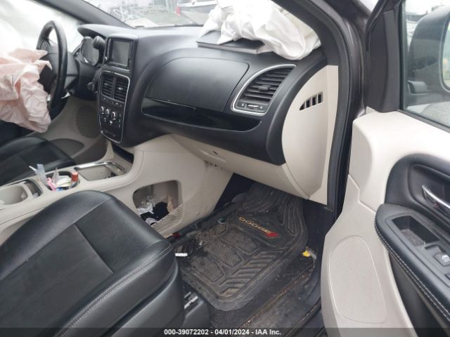 2C4RDGCGXKR753430 Dodge Grand Caravan Sxt
