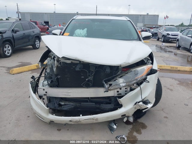 Toyota Highlander Xle V6 2016 5TDKKRFH4GS506135 Image 13