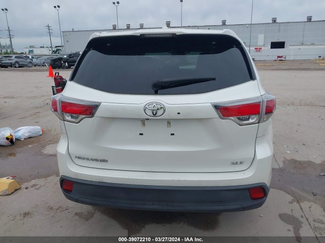 Toyota Highlander Xle V6 2016 5TDKKRFH4GS506135 Image 17
