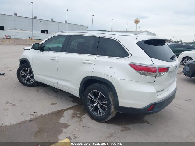Toyota Highlander Xle V6 2016 5TDKKRFH4GS506135 Image 3