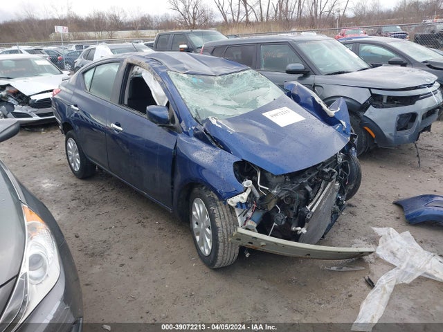 Nissan Versa 1.6 Sv 2018 3N1CN7AP6JL872015 Image 1