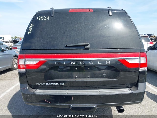 5LMJJ3LT5HEL11259 Lincoln Navigator L Reserve