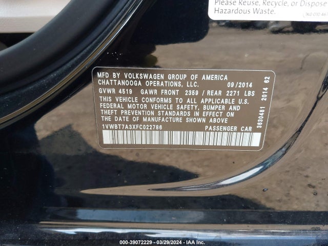 1VWBT7A3XFC022786 Volkswagen Passat 1.8t Se