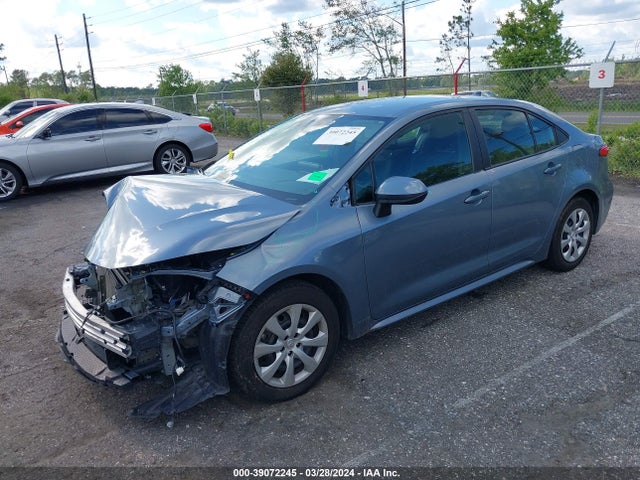 Toyota COROLLA LE 2021 5YFEPMAE8MP167429 Image 2