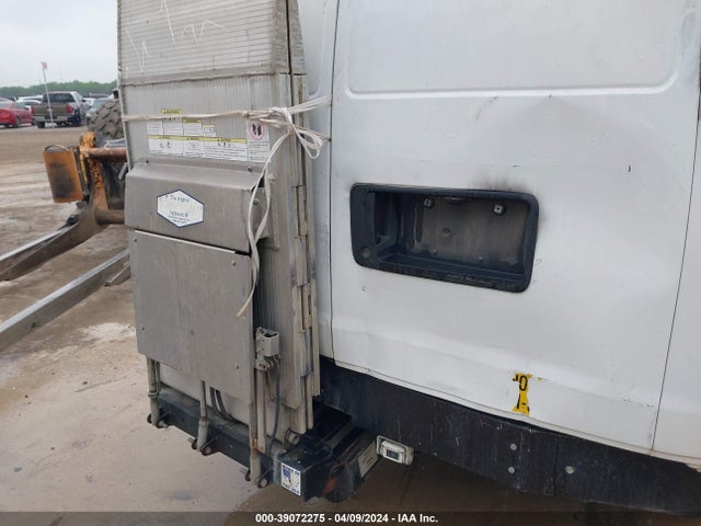 Chevrolet Express 3500 Work Van 2014 1GCZGTCG4E1108409 Image 11