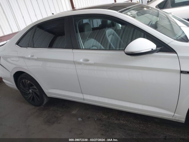 3VWG57BU2KM018408 Volkswagen Jetta 1.4t Sel Premium