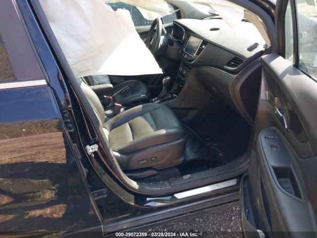 KL4CJGSBXJB586398 Buick Encore Essence